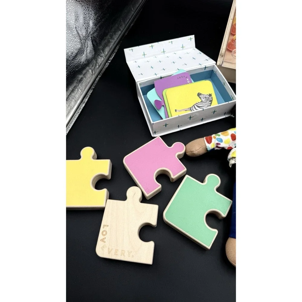 Lovevery The Companion Play Kit for 22, 23, 24 months -‎ Incomplete Set